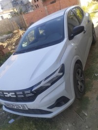 سيارات-dacia-sandero-2024-essential-الجمعة-بني-حبيبي-جيجل-الجزائر