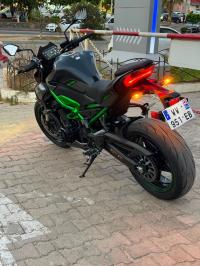 دراجات-نارية-وسكوترات-kawasaki-z900-2025-دار-البيضاء-الجزائر