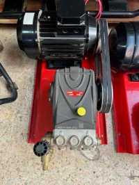 Pompe lavage professionnelle made in Italie 