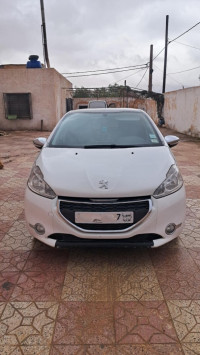 voitures-peugeot-208-2013-laghouat-algerie