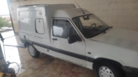 voitures-renault-express-1996-khemisti-tissemsilt-algerie