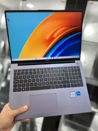 Huawei MateBook D16 FHD - i5 12450H - 16Gb - 512Gb - Intel UHD Graphics 