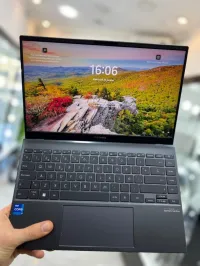 Asus ZenBook UX425EA, i7 1165G7 - 16Gb - 512Gb - Intel Iris Xe Graphics 