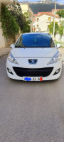 voitures-peugeot-207-2013-tizi-ouzou-algerie