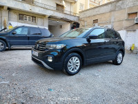 voitures-volkswagen-t-cross-2022-life-alger-centre-algerie