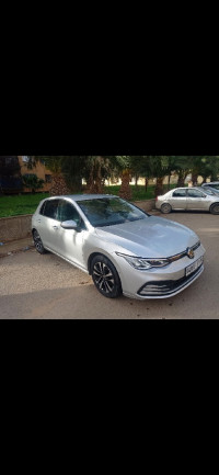 voitures-volkswagen-golf-8-2021-united-alger-centre-algerie