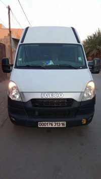 fourgon-iveco-c15-bounoura-ghardaia-algerie