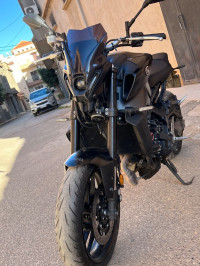 motos-et-scooters-yamaha-mt-09-2023-tlemcen-algerie