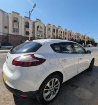 سيارات-renault-megane-3-2017-new-play-مستغانم-الجزائر