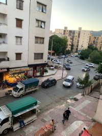 شقة-كراء-3-غرف-تيزي-وزو-الجزائر