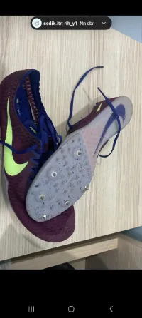Chaussures de course nike originale 