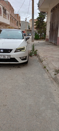 voitures-seat-leon-2016-fr15-annaba-algerie