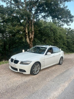 voitures-bmw-serie-3-2011-sport-oran-algerie