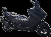 motos-et-scooters-yamaha-tmax-2023-annaba-algerie