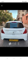 moyenne-berline-peugeot-308-2012-mohammadia-mascara-algerie