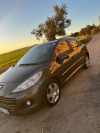 voitures-peugeot-207-2011-allure-bouira-algerie