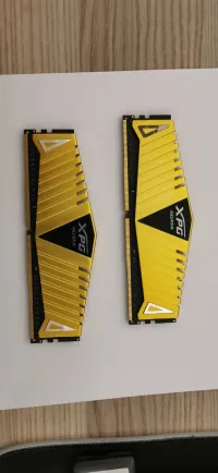 Adata XPG DDR4 3000Mhz 16G 2x8Gb