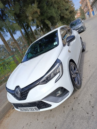 voitures-renault-clio-5-2022-rs-line-dar-el-beida-alger-algerie