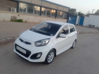 voitures-kia-picanto-2014-chlef-algerie