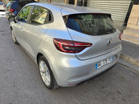 voitures-renault-clio-5-2022-business-bordj-bou-arreridj-algerie