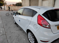 voitures-ford-fiesta-2014-titanium-mahelma-alger-algerie