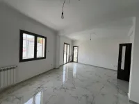 Location Appartement F4 Alger Bir mourad rais