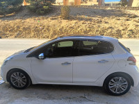 voitures-peugeot-208-2019-allure-facelift-batna-algerie