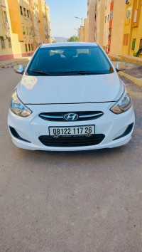 voitures-hyundai-accent-rb-4-portes-2017-medea-algerie