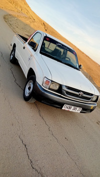 voitures-toyota-hilux-2005-mostaganem-algerie