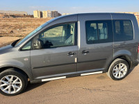 voitures-volkswagen-caddy-2014-relizane-algerie