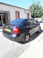 voitures-chevrolet-aveo-4-portes-2008-lt-bouira-algerie