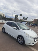 voitures-peugeot-208-2014-chlef-algerie