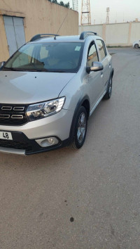 voitures-dacia-sandero-2017-stepway-relizane-algerie