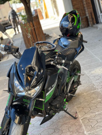 motos-et-scooters-z800-kawasaki-2016-ferdjioua-mila-algerie