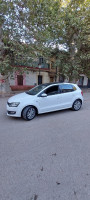 voitures-volkswagen-polo-2013-life-khemis-miliana-ain-defla-algerie