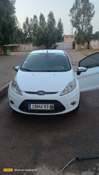 voitures-ford-fiesta-2013-titanium-blida-algerie