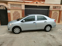 voitures-toyota-yaris-2013-annaba-algerie