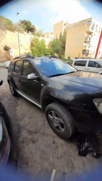 voitures-dacia-duster-2012-ambiance-ain-naadja-alger-algerie