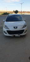 voitures-peugeot-207-plus-2013-relizane-algerie