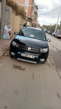 voitures-dacia-sandero-2017-stepway-bordj-el-kiffan-alger-algerie