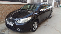 voitures-renault-fluence-2012-dynamique-medea-algerie