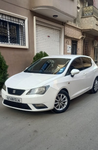 voitures-seat-ibiza-2012-fully-bordj-bou-arreridj-algerie