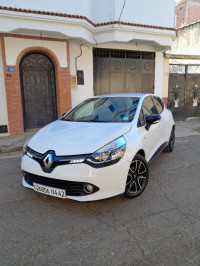 voitures-renault-clio-4-2014-limited-bourkika-tipaza-algerie