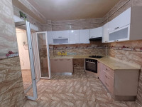 appartement-location-f4-alger-souidania-algerie