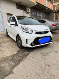 voitures-kia-picanto-2016-sportline-medea-algerie