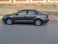 voitures-volkswagen-passat-2015-classic-bordj-bou-arreridj-algerie