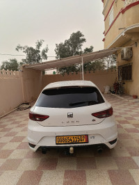 voitures-seat-leon-2015-linea-r-biskra-algerie