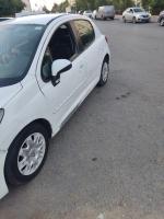 voitures-peugeot-207-2012-alger-centre-algerie