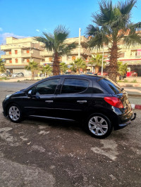 voitures-peugeot-207-2009-premium-larbatache-boumerdes-algerie