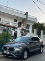 voitures-volkswagen-t-roc-2023-life-plus-birkhadem-alger-algerie